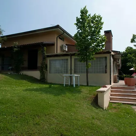 Apartamento Adry Monteluro